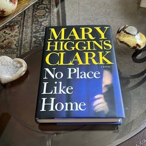 Hardcover Book by Mary Higgins Clarke